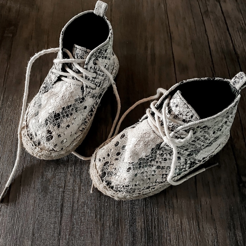 Small shop handmade toddler shoes